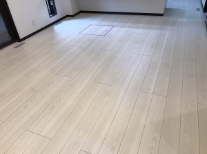 神奈川県横浜市西区久保町 桧家住宅 シートフローリング 施工前