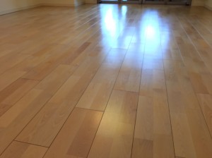 神奈川県横浜市戸塚区　ヴェレーナ東戸塚　天然木フローリング　剥離後