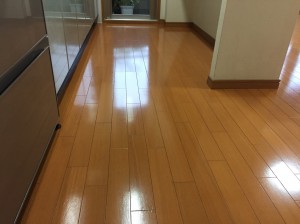 埼玉県さいたま市中央区　コンフォールスクエアさいたま新都心　天然木フローリング　乾燥後