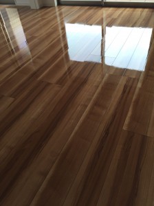 千葉県千葉市美浜区　サンクレイドル検見川浜　新築マンション　マンションオリジナル　シートフローリング　施工後
