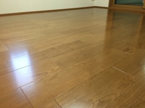 神奈川県綾瀬市　新築戸建　積水ハウス　デラックスフロア　ニューマテリアルフロアⅡ　施工前①