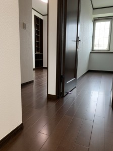 神奈川県横浜市瀬谷区　一条工務店　夢の家Ⅳ　高耐久フローリング　施工前